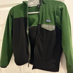 Boys Patagonia Green and Black micro Fleece Jacket